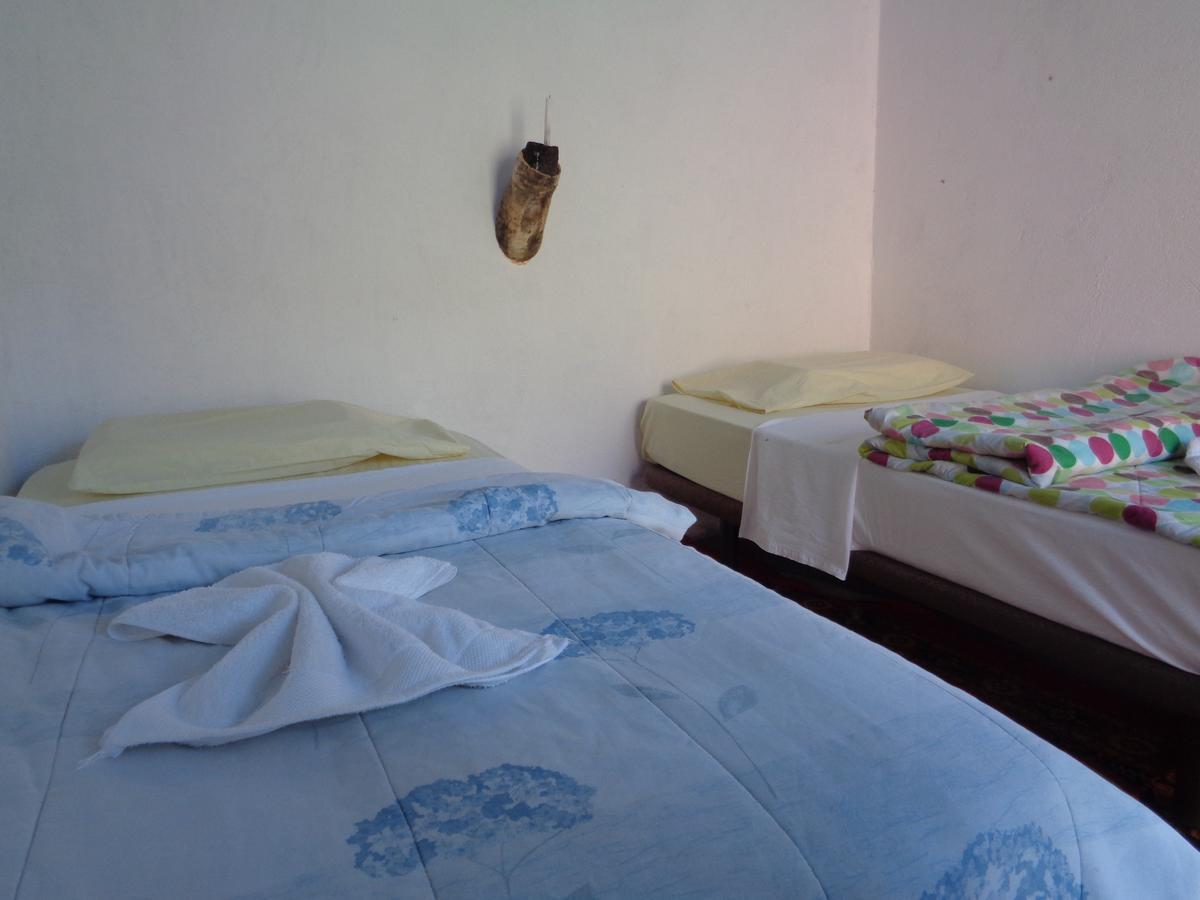 Pensao Casa Jose Doce Bed & Breakfast Portela Bagian luar foto