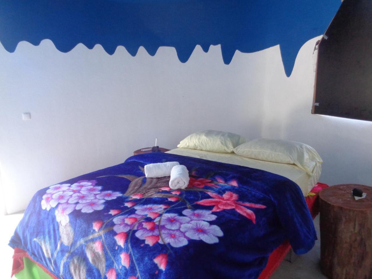 Pensao Casa Jose Doce Bed & Breakfast Portela Bagian luar foto